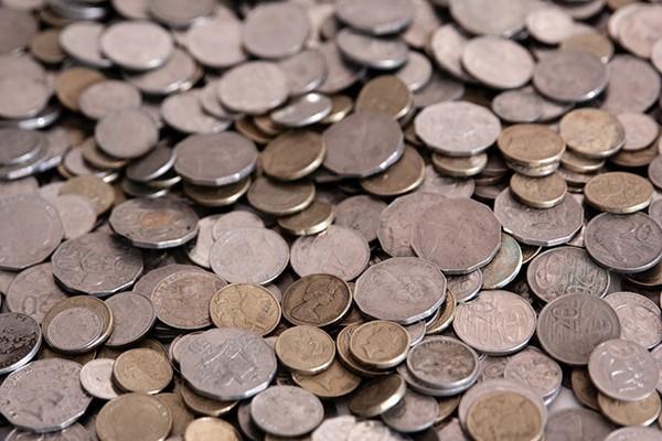 招行信用卡4万7逾期一年怎么办，会坐牢吗