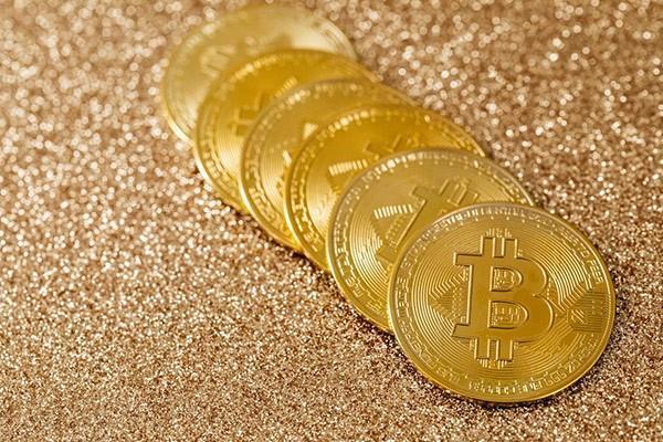 拍拍贷借15万一个月没还会坐牢吗，怎么样