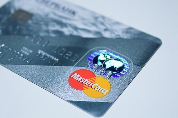 支付宝逾期8000说要上门外访