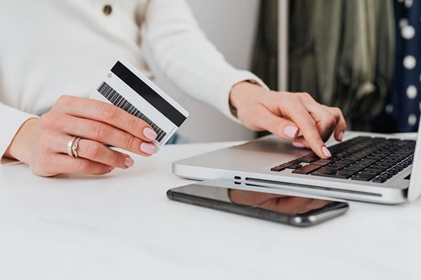 欠工商银行信用卡本金可以吗，会怎么样