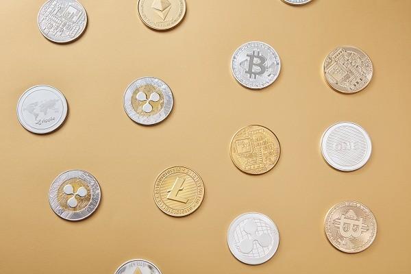 建行信用卡1万逾期三个月